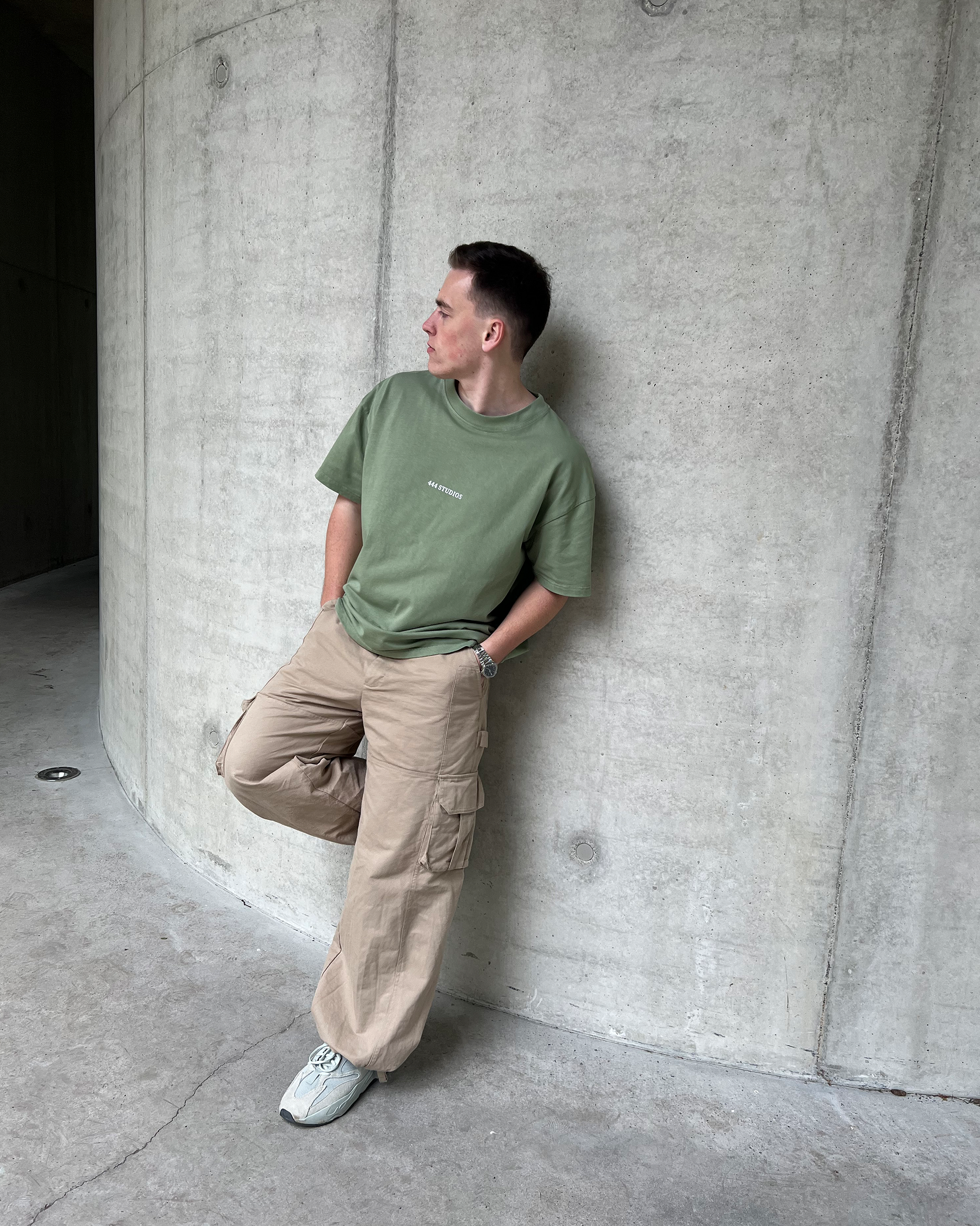 Baggy Green T-Shirt, Men Model