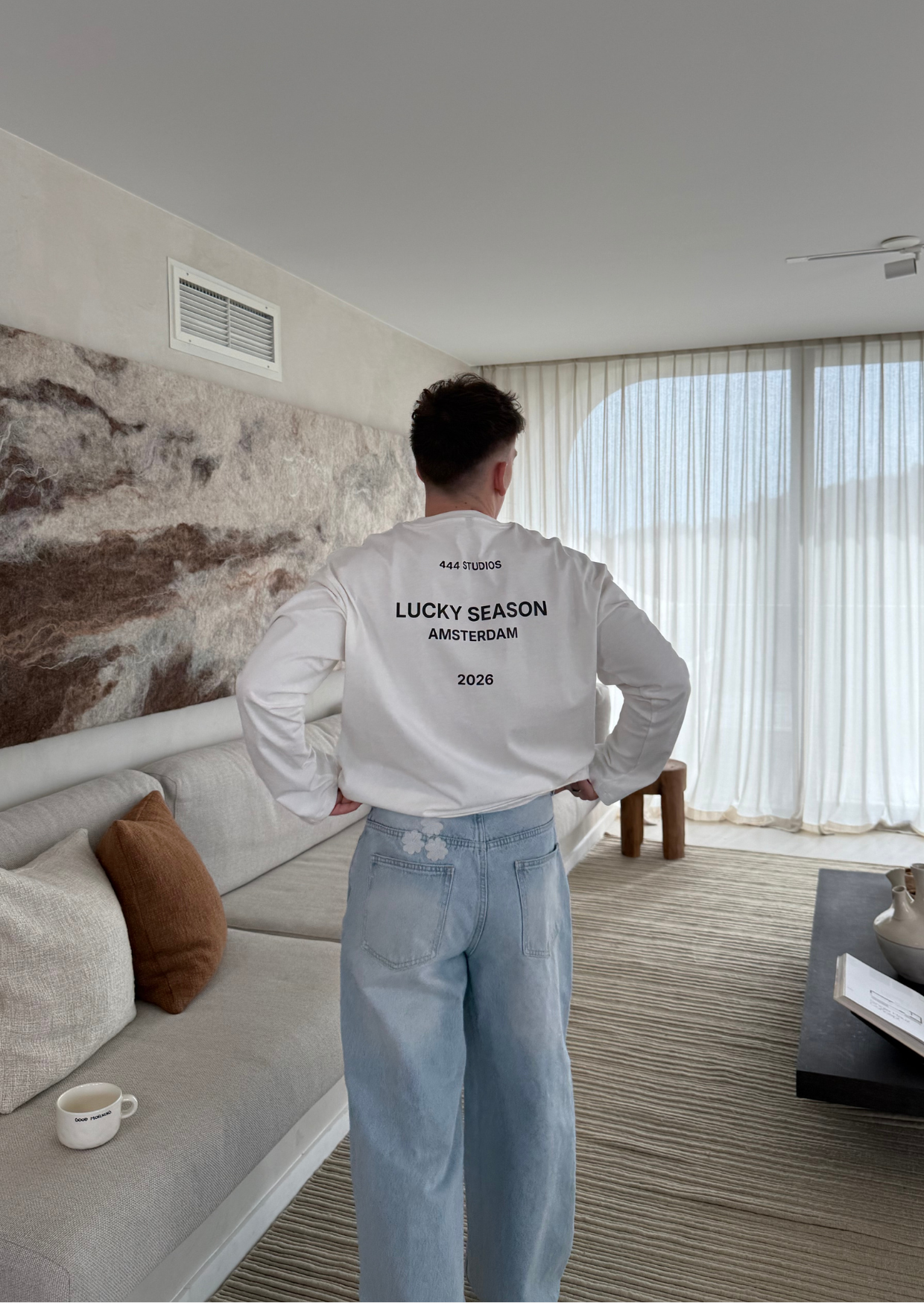 Lucky Longsleeve White